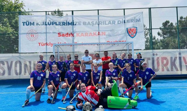Muğla hokeyde şampiyonluğa yakın