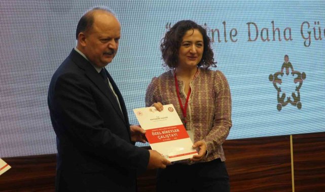 Özel bireylerin eğitim hayatına katkı sağlayacak çalıştay sona erdi