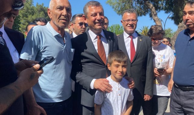 Özgür Özel'e 9 yaşındaki adaşından sürpriz