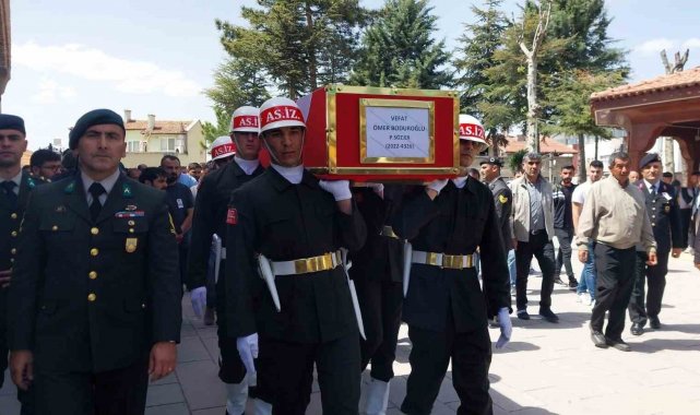 Piyade sözleşmeli er son yolculuğuna uğurlandı