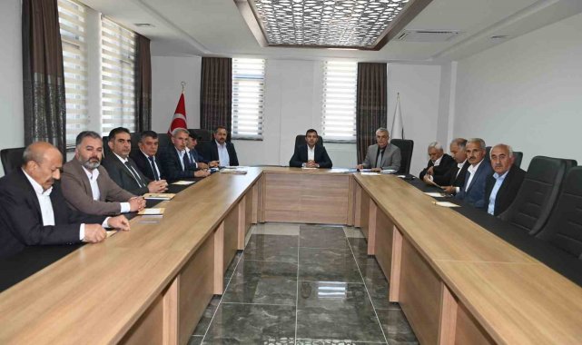 Pütürge Belediyesi'nin ilk meclis toplantısı yapıldı