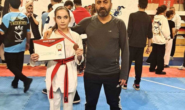 Şahinbeyli sporcu Batman'dan madalya ile döndü