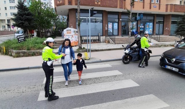 Samsun polisi, trafik kazalarının önüne geçmek için bilgilendirdi