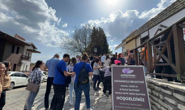 Tarihi kent Safranbolu tarihinin en kalabalık günlerini yaşıyor