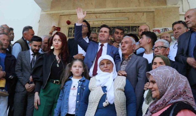 Tavas Belediye Başkanı Tatık mazbatasını aldı
