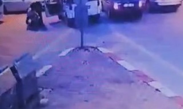 Trafikte çıkan yol verme kavgası kanlı bitti: 3 yaralı