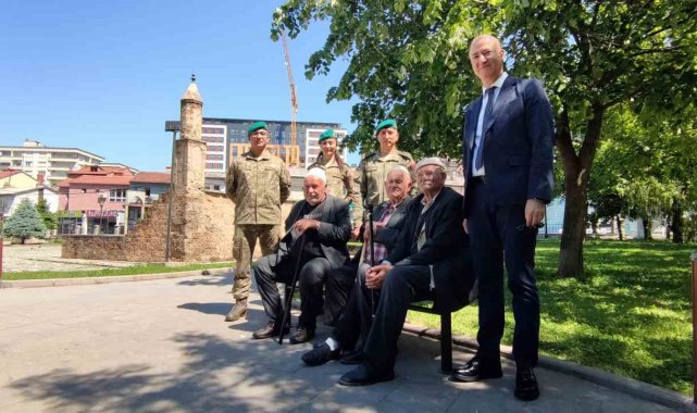 Türk askerinden Osmanlı'nın Prizren'deki ilk eseri Namazgah'a bakım çalışması