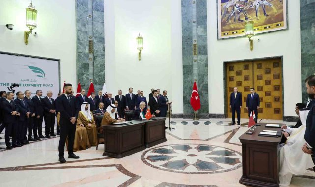 Türkiye, Irak, Katar ve BAE arasında "Kalkınma Yolu" mutabakat zaptı imzalandı