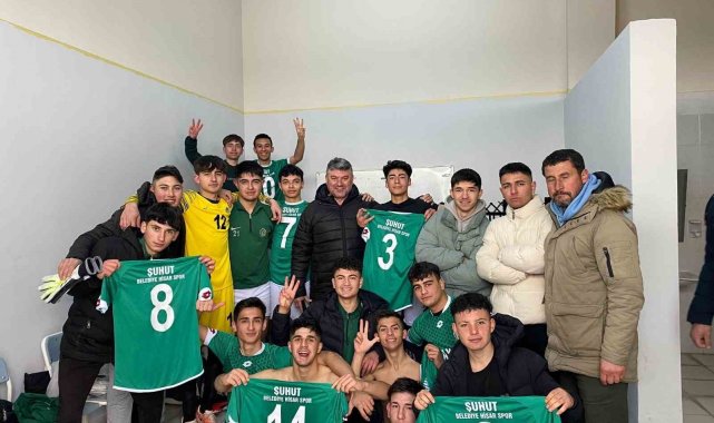U18 final maçının şampiyonu Şuhut Belediye Hisarspor