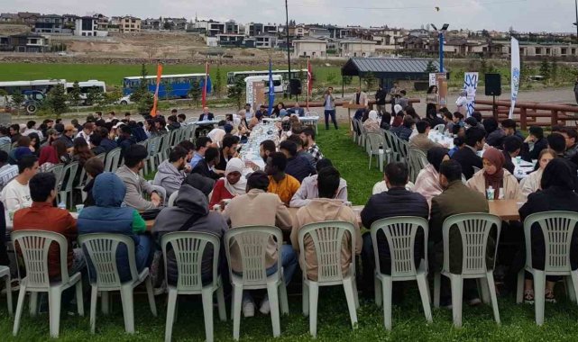Yabancı uyruklu öğrencilerin Ramazan Bayramı coşkusu