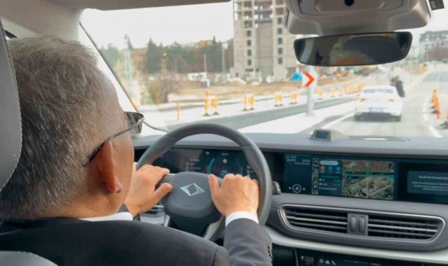 Yakut Mahallesi'ni rahatlatan yol