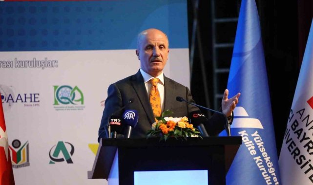 YÖK Başkanı Özvar: "2027 yılına kadar üniversitelerimizin tamamına yakınının akreditasyon süreçlerini tamamlamasını bekliyoruz"