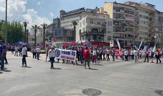 1 Mayıs Denizli'de coşkuyla kutlandı