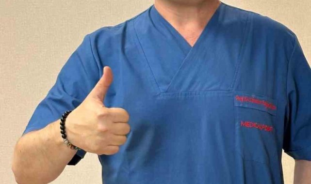 10 yılı aşkın reflü ilaç yolculuğu kapalı ameliyat ile son buldu