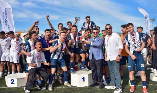 29'uncu Sıtkı Koçman Rektörlük Kupası sahiplerini buldu