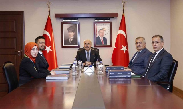 Adana'da dezenformasyonla mücadelede kurumlar arası iş birliği