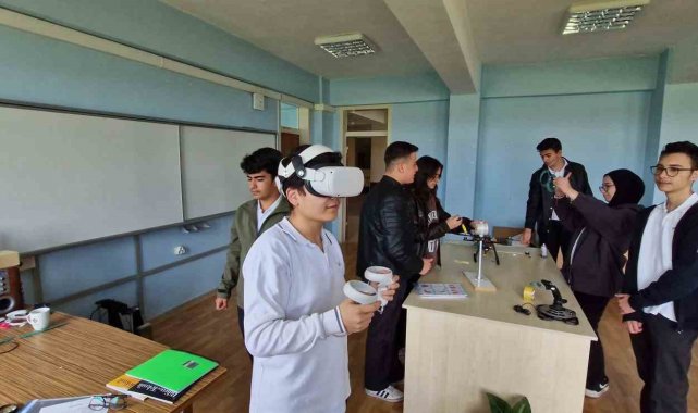 Alaca Fen Lisesi öğrencileri Teknofest'e hazırlanıyor
