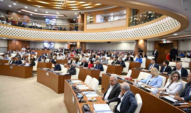 Antalya Büyükşehir ve ASAT'ın 2023 mali yılı kesin hesapları oy birliğiyle kabul edildi
