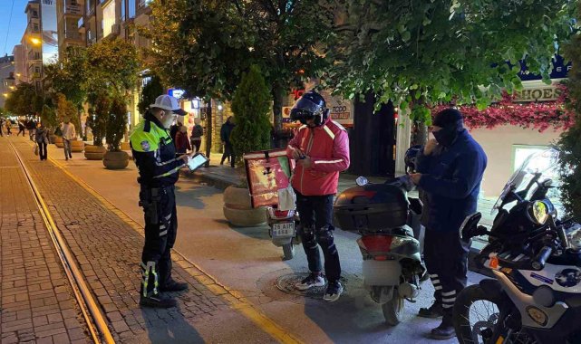 Araç trafiğine kapalı bölgeleri kullanan motosiklet ve motorlu bisiklet sürücülerine 108 bin 856 TL ceza kesildi