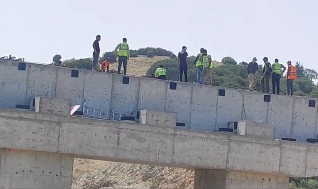 Aydın-Denizli Otoyolu'nda çalışan işçiler yine eyleme başladı
