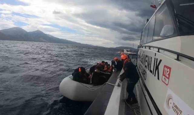 Aydın'da 15 düzensiz göçmen kurtarıldı