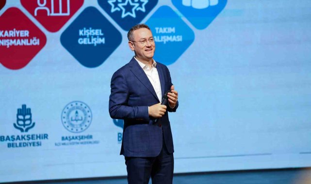 Başakşehir'de "Kariyer Durağı 24" programı hayata geçirildi