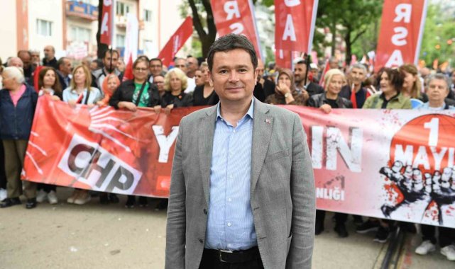 Başkan Aydın 1 Mayıs'ı emekçilere birlikte kutladı