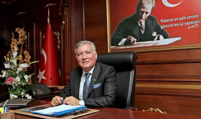 Başkan Kepenek: "Her işin başında emekçilerimizin alın teri vardır"