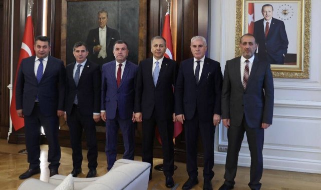 Bayburt il protokolü İçişleri Bakanı Yerlikaya ile görüştü