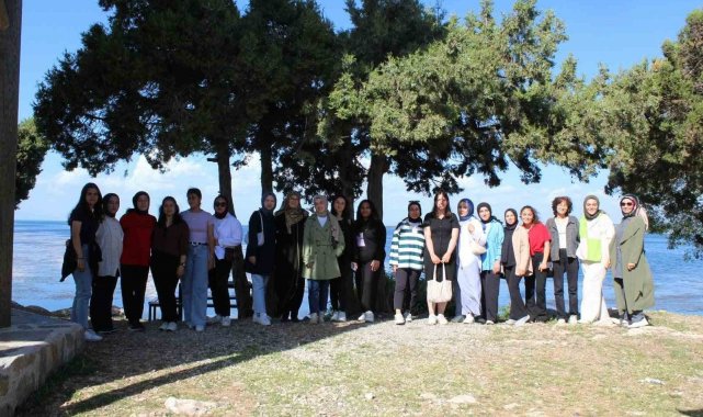 Beyşehir'de öğrenim gördükleri ilçeyi tanıdılar