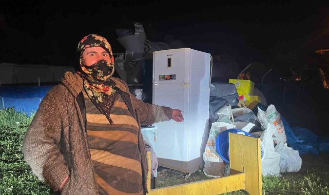 Bin 500 liralık kirayı düzensiz ödeyen 7 çocuklu aile sokağa atıldı