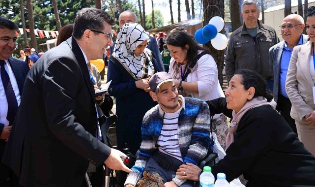 Çekmeköy Belediyesi 'Engelsiz Sevgi Festivali' ile toplumsal dayanışmayı güçlendirdi