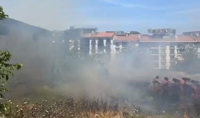 Çiftçiler Günü'nde çiftçi malzemeleri yandı