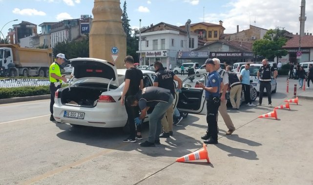 Çorum polisinden şok denetim