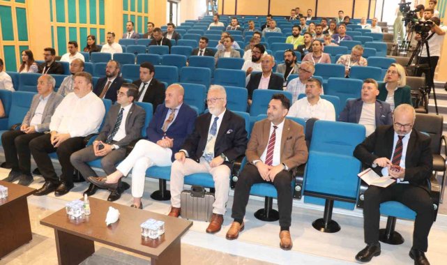 Denizli OSB 'Sanayide Dijital Dönüşüm Zirvesi'ne ev sahipliği yaptı