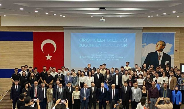 Denizli OSB Teknik Koleji öğrencilerinin iş fikirleri tüm ödülleri topladı