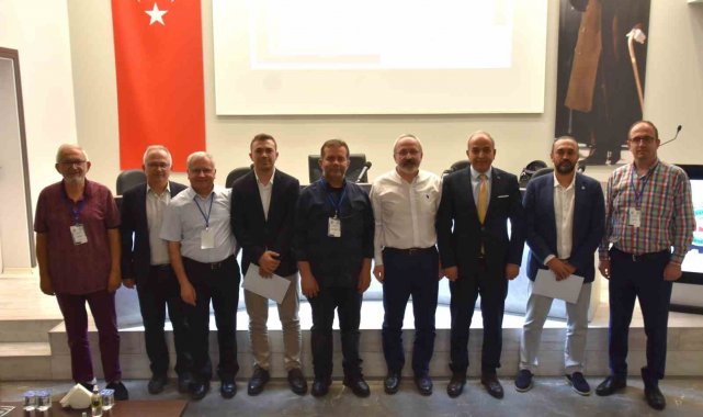 Denizli OSB'de tekstil sektöründe verimlilik paneli düzenlendi
