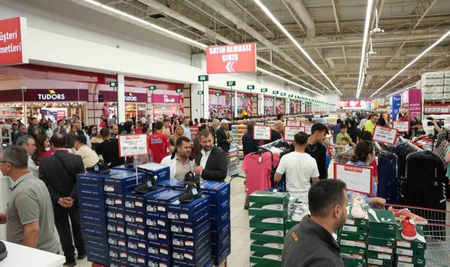 Dev marketler zinciri Anadolu'ya açıldı