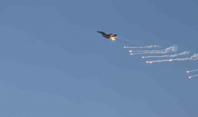 EFES-2024 Birleşik, Müşterek Fiili Atışlı Arazi Tatbikatı'nın 'halk günü' başarıyla tamamlandı