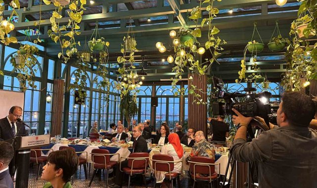 Ege Üniversitesi gastronomi ekibi Azerbaycan'da hünerlerini sergiledi