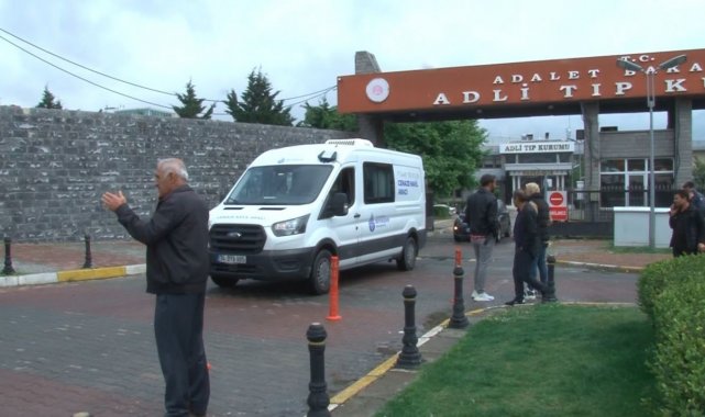 Esenyurt'ta arkadaşı tarafından silahla öldürülen çocuğun cenazesi Adli Tıp Kurumu'ndan teslim alındı