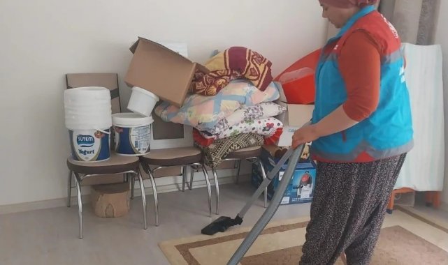 Evde bakım ve temizlik hizmetleri devam ediyor