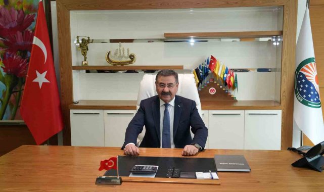 Gölbaşı Belediye Başkanı Odabaşı 19 Mayıs'ı kutladı