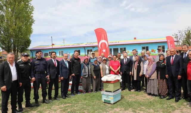 Han İlçesi'nde arıcılığın geliştirilmesine yönelik yatırımlar devam ediyor