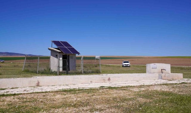 Hırsızlar güneş enerjisiyle sulama sistemini hedef aldı