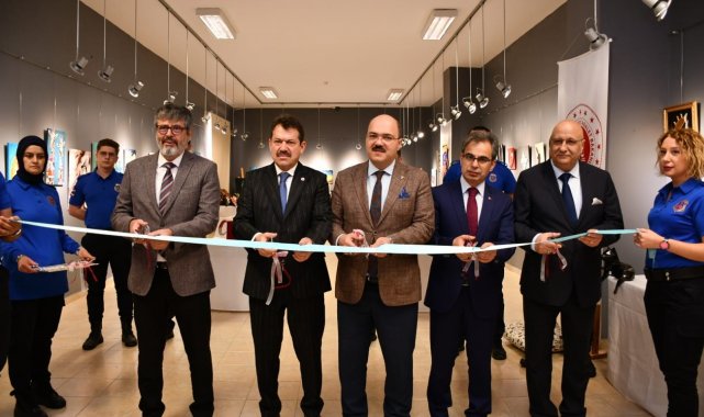 Hükümlülerin el emeği göz nuru ürünleri sergiye çıktı