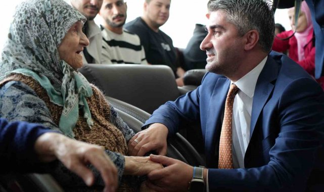 Huzurevi sakinleri duygu dolu anlar yaşadı