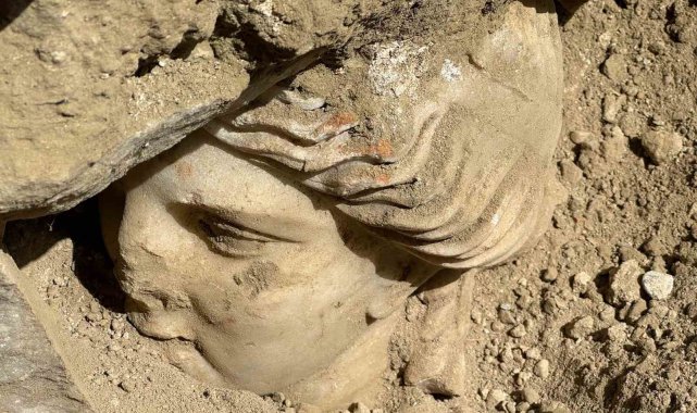 Hygieia'nın başı 2 bin 100 yıl sonra güneşi gördü
