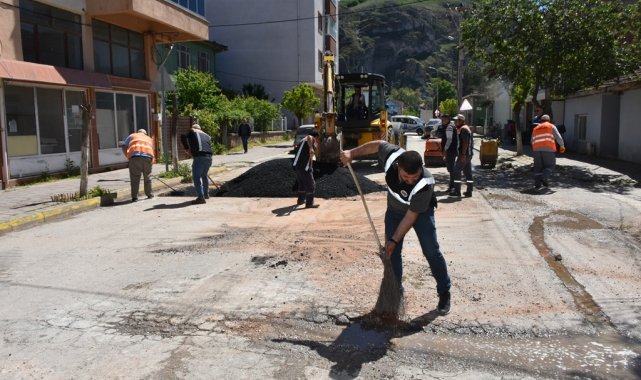 İnönü Belediyesi asfaltlarda yama çalışması başlattı