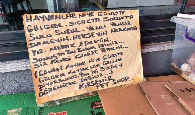 İşine karışanlara sinirlenen esnaf, çareyi pankart asmakta buldu